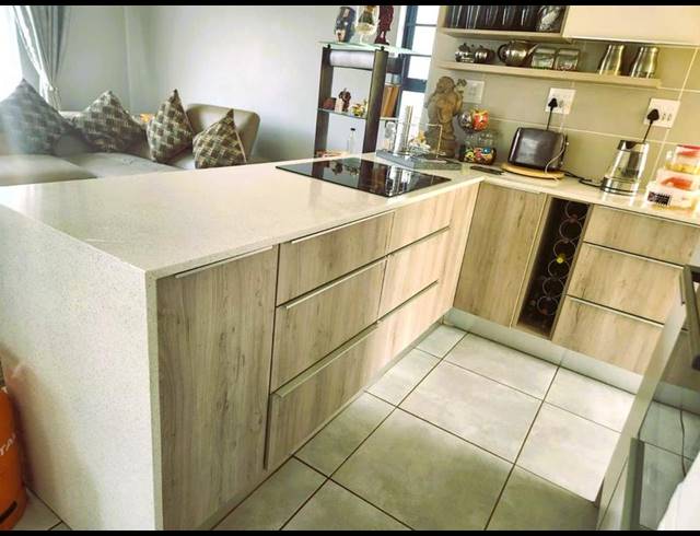 3 BEDROOM TOWNHOUSE FOR SALE IN AMBERFIELD